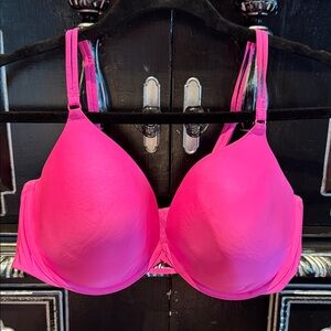 Victoria’s Secret Perfect Coverage Vibrant Pink Bra. NWOT